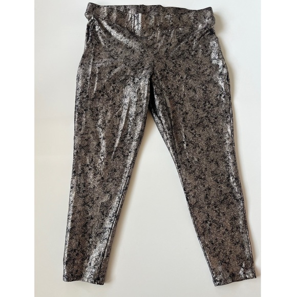 Torrid Women’s Plus Size Full Length Signature Waist Crackle Leggings Size 2X - Picture 2 of 7